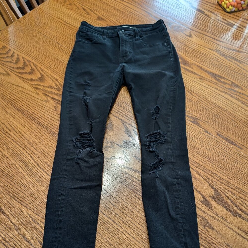 Levi's, Juniors Size 2  , 26 x 30, Black, distressed, skinny leg Jeans